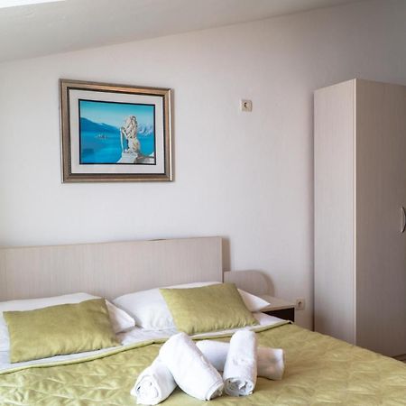 Apartments Stari Ribar 부드바 외부 사진